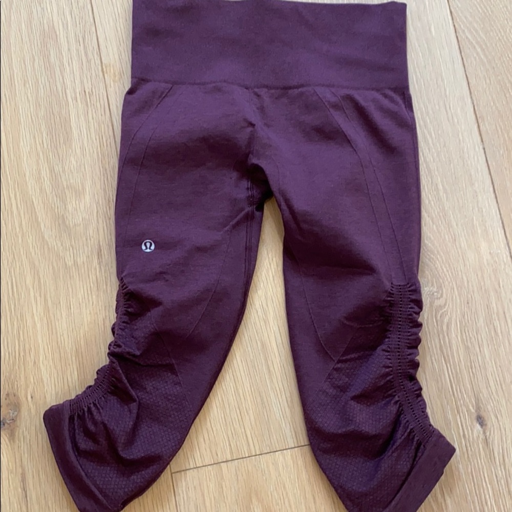 Lululemon Crop 2